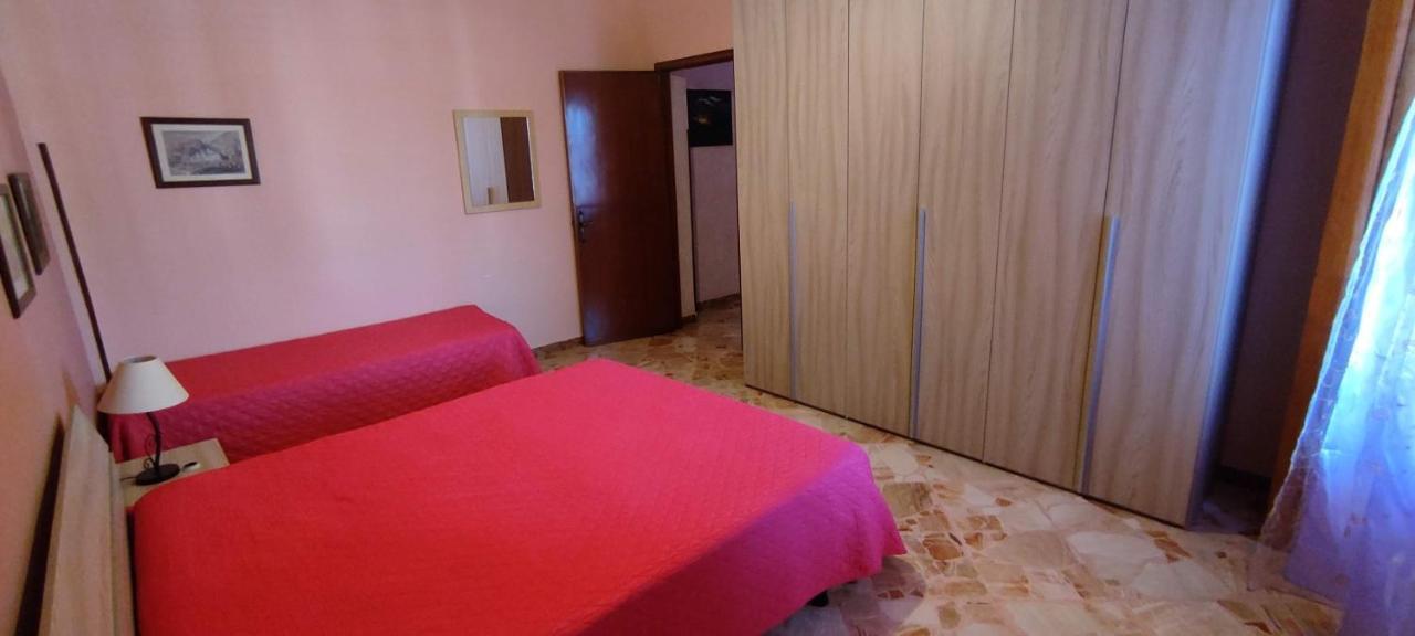 Villalba Castellammare del Golfo Bagian luar foto