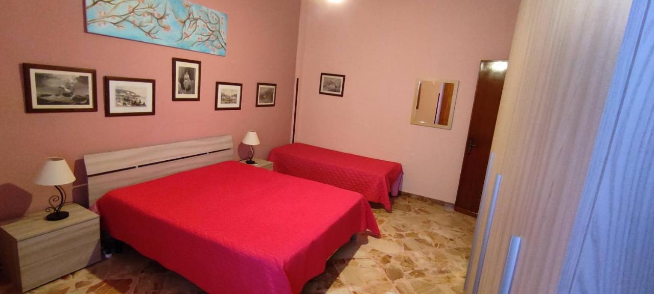 Villalba Castellammare del Golfo Bagian luar foto